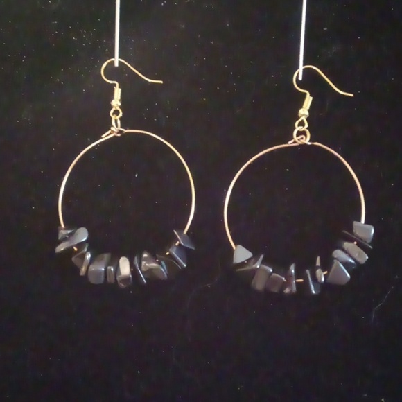 ❤️ Handmade Black Hematite Hoop Earrings - Picture 1 of 5